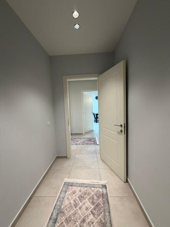 Shitet apartament 2+1+ Post Parkimi ne  Astir tek Green City