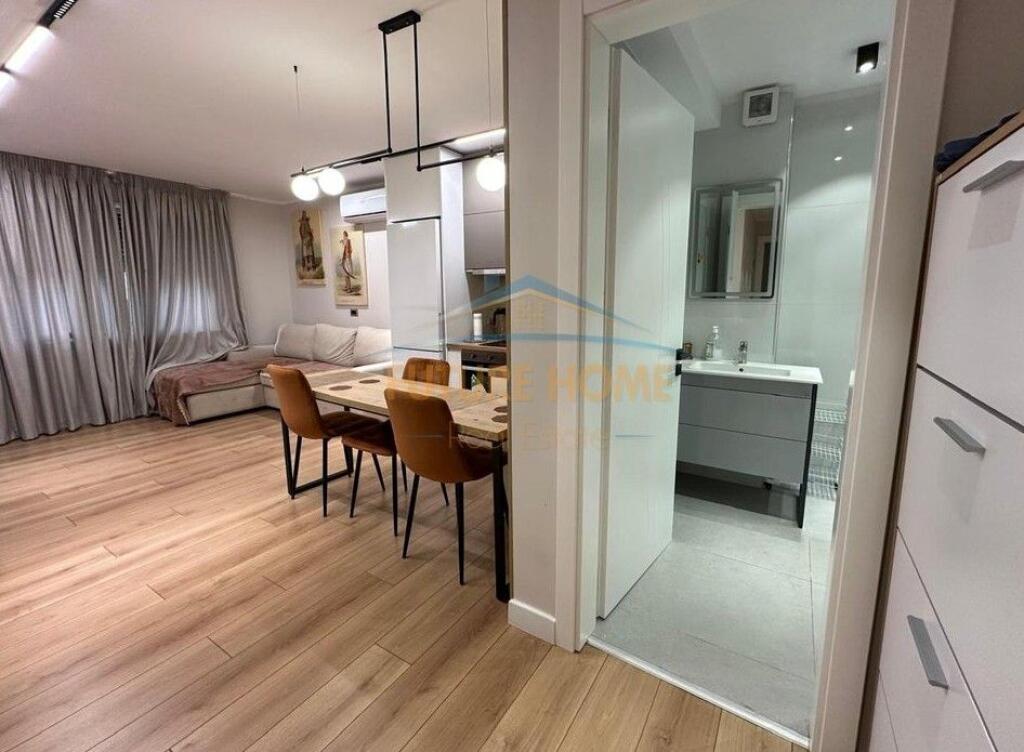 Rent, Apartment 1+1, Paris Commune