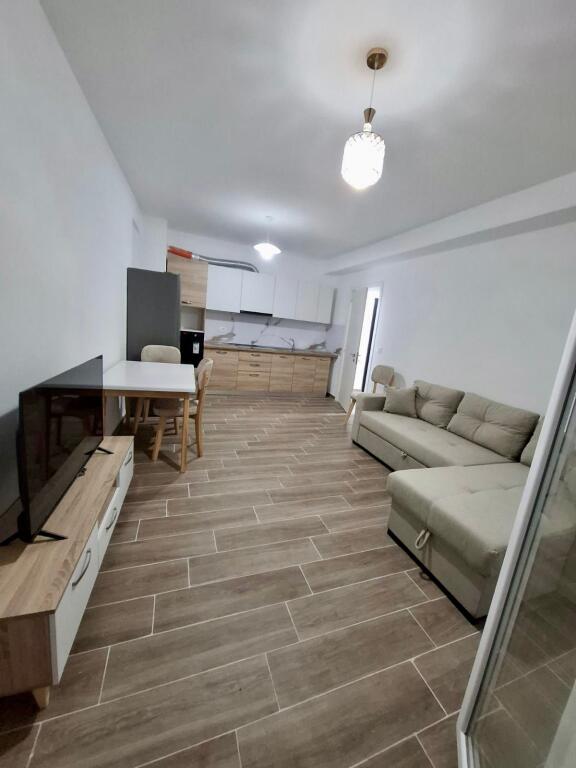 📣 QERA Apartament 2+1 📍Rruga 5-Maji ✨  