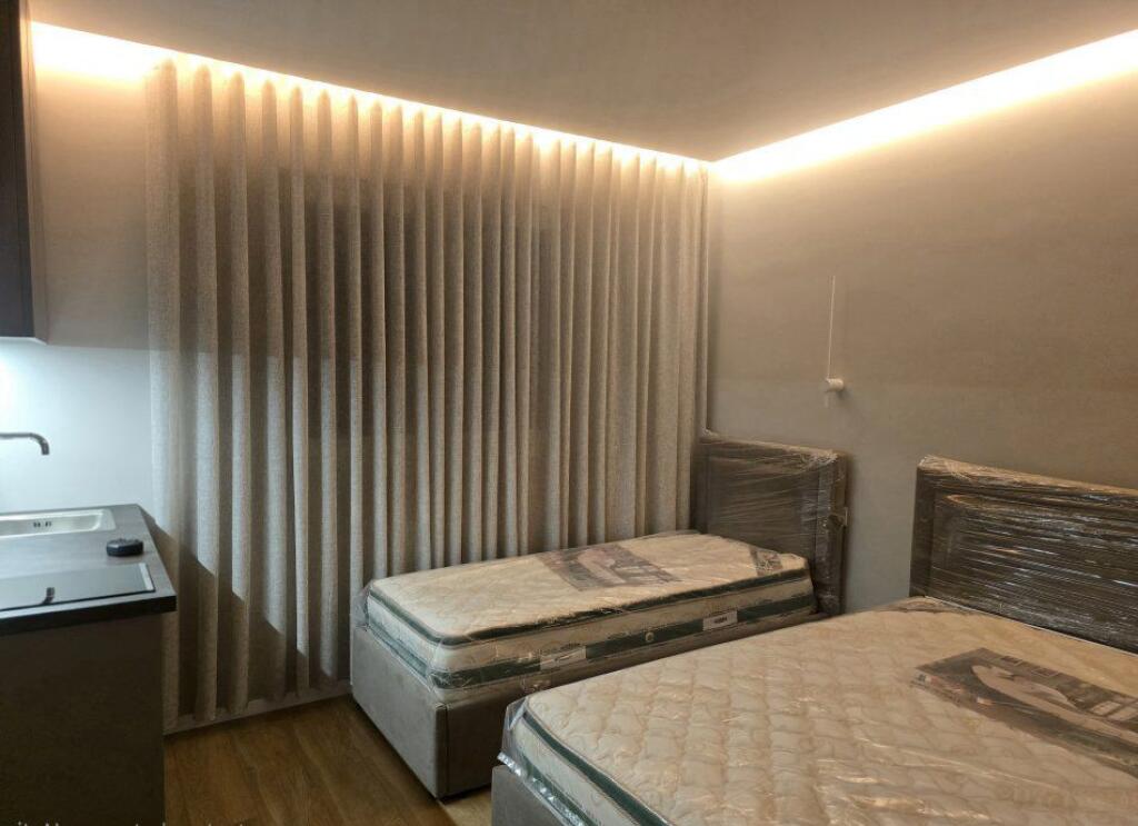 GARSONIERE ME QERA 25 M2 PAZARI I RI 40.000 LEKE