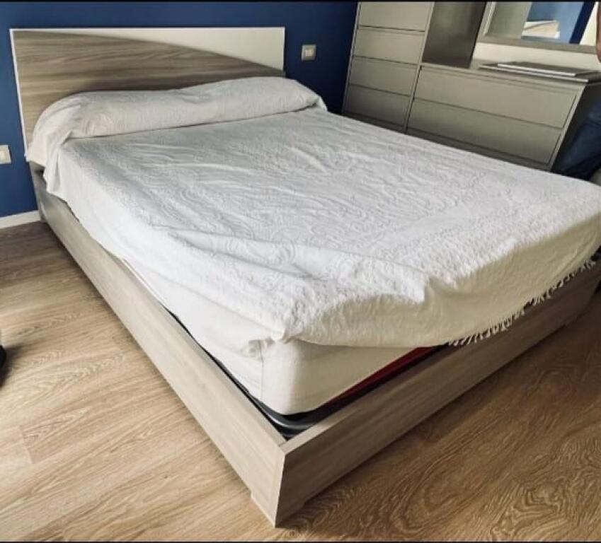 Apartment 2+1 for rent in neighborhood 17 Durres