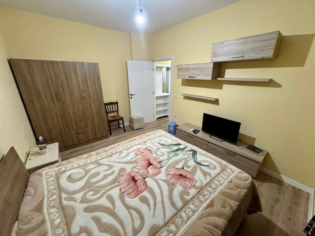 📣 QERA Apartament 1+1 📍 Shkoze, Prane Kompleksit Tom Doshi ✨