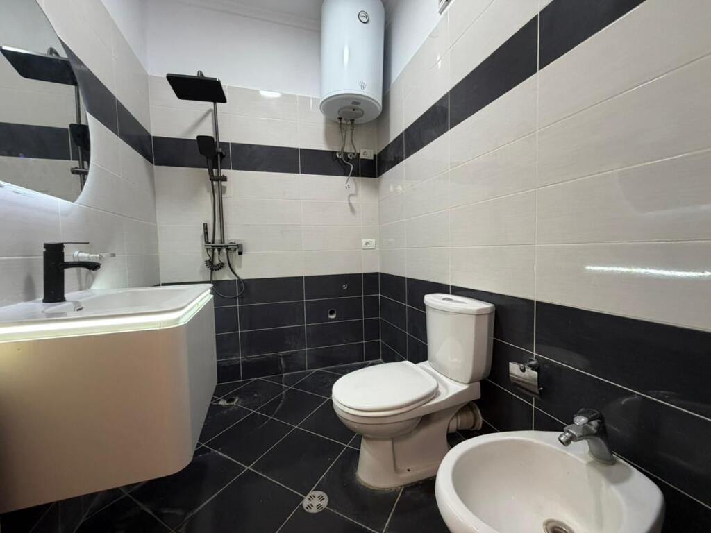 Apartament 2+1 per shitje prane Hotel Marinaj ne Astir.