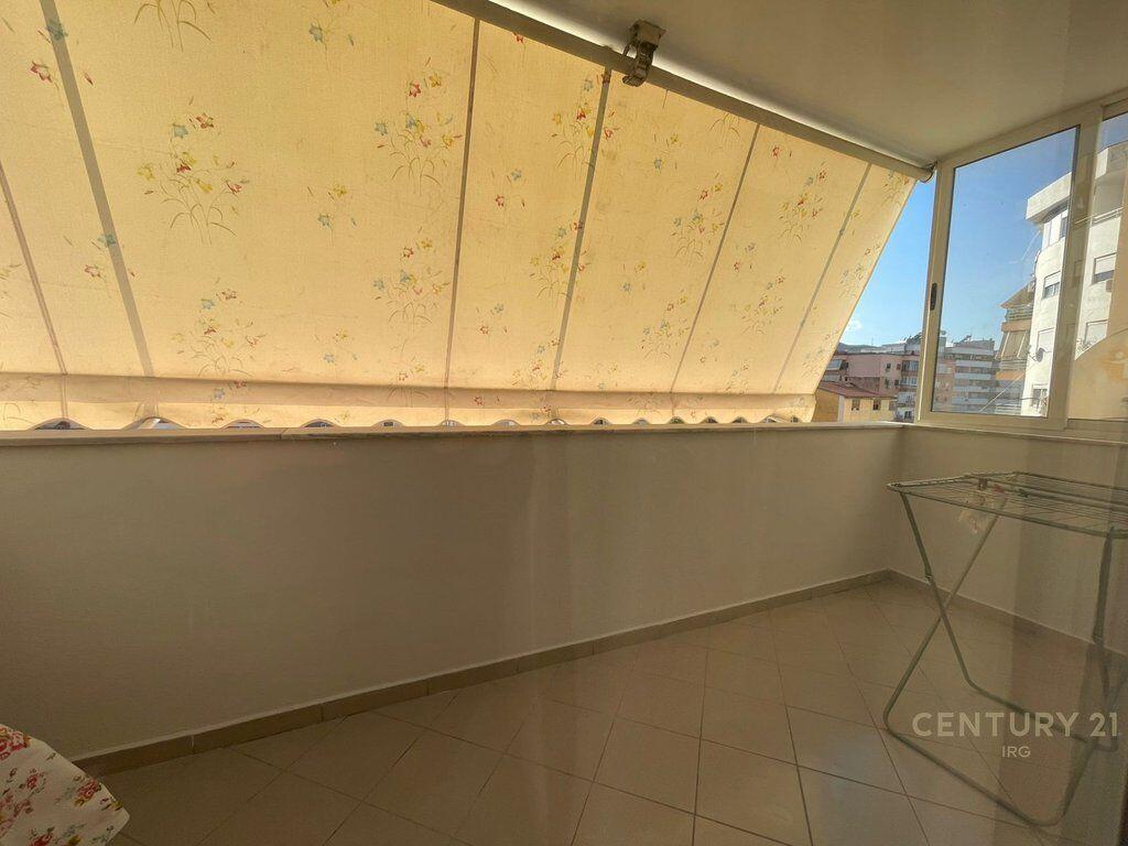 Apartment 2+1 in the Municipality of Paris!