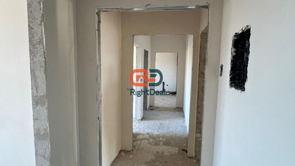 In Paskuqan, at British Residence, a 3+1+2 Apartment Perfect for Division into Two 1+1 Apartments is for Sale!!!