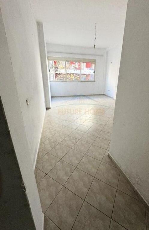 For sale, Apartment 1+1, Fresk, Tirana.