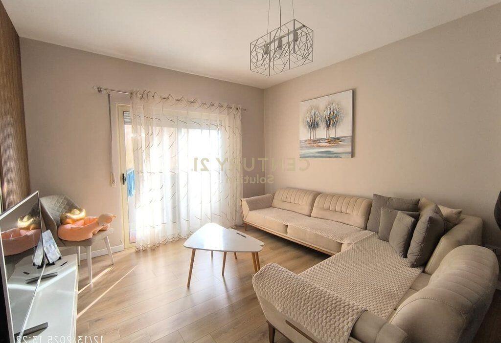 Apartament 2+1 me qira ne Misto Mame