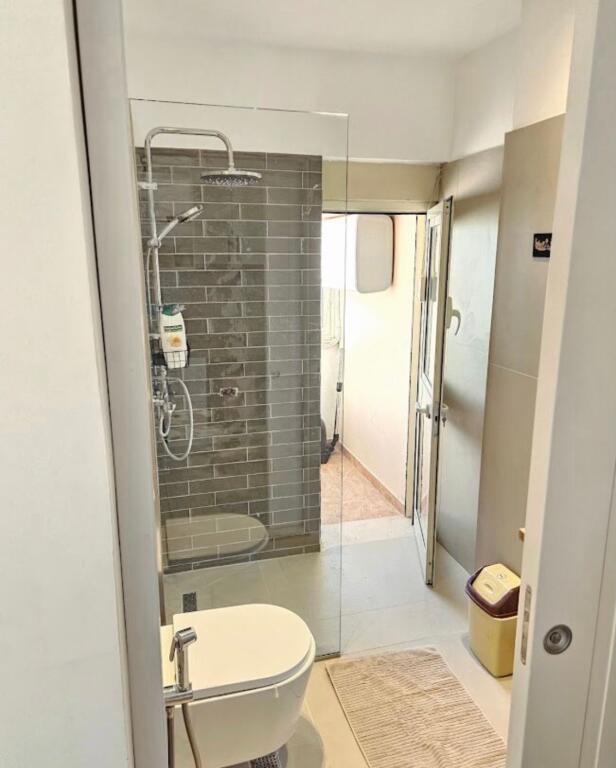 Jepet Me Qera Apartament 1+1+1 Ballkon