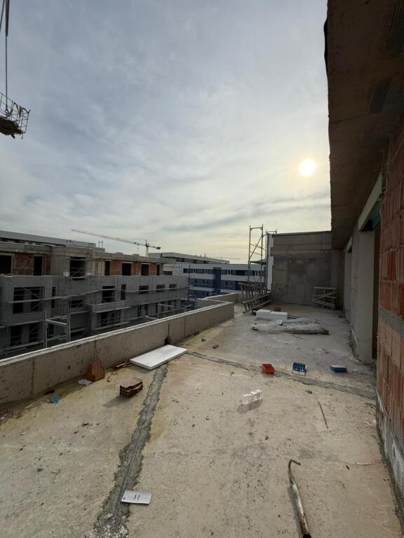 UNIVERS CITY, FOR SALE, APARTMENT 2+1+2+VERANDA