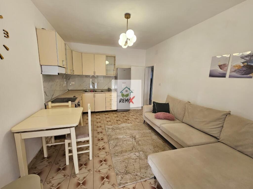 FOR RENT 2+1 APARTMENT NEAR THE POLICE DISTRICT