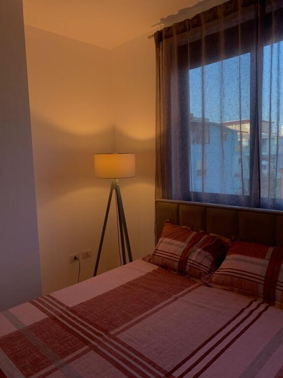 Jepet apartament me qera 1+1