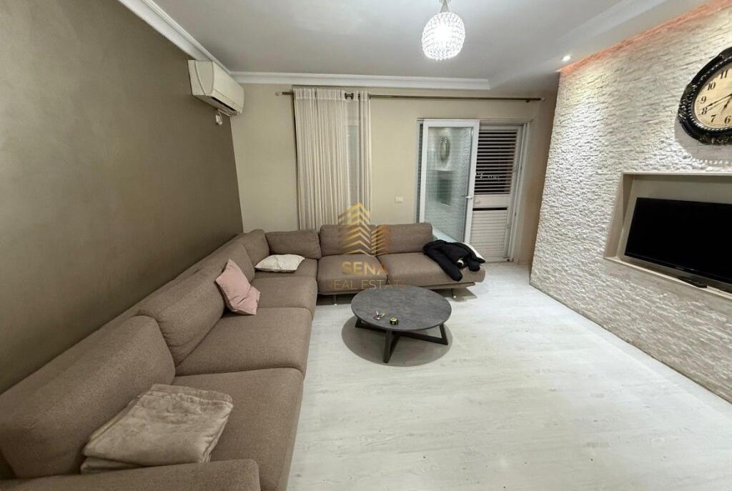 Shitet, Apartament 3+1+2+Blk, Porcelan – Pas UET, 185,000 Euro