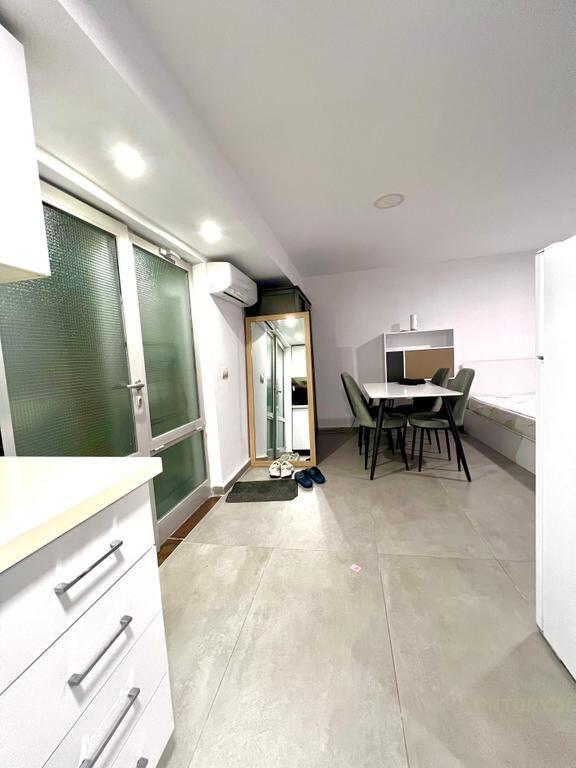 Liqeni i Thate, shitet garsionere 60,001 €