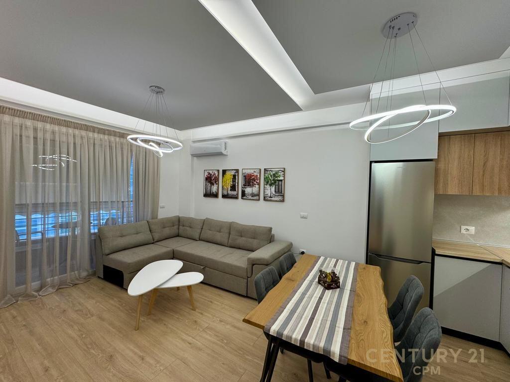 APARTMENT 1+1+PARKING SPACE FOR RENT AT THE PARIS COMMUNE!