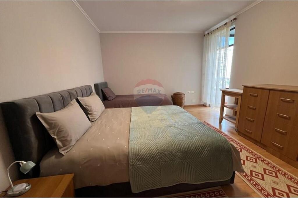 Apartment 1+1 for Rent at Pazari i Ri