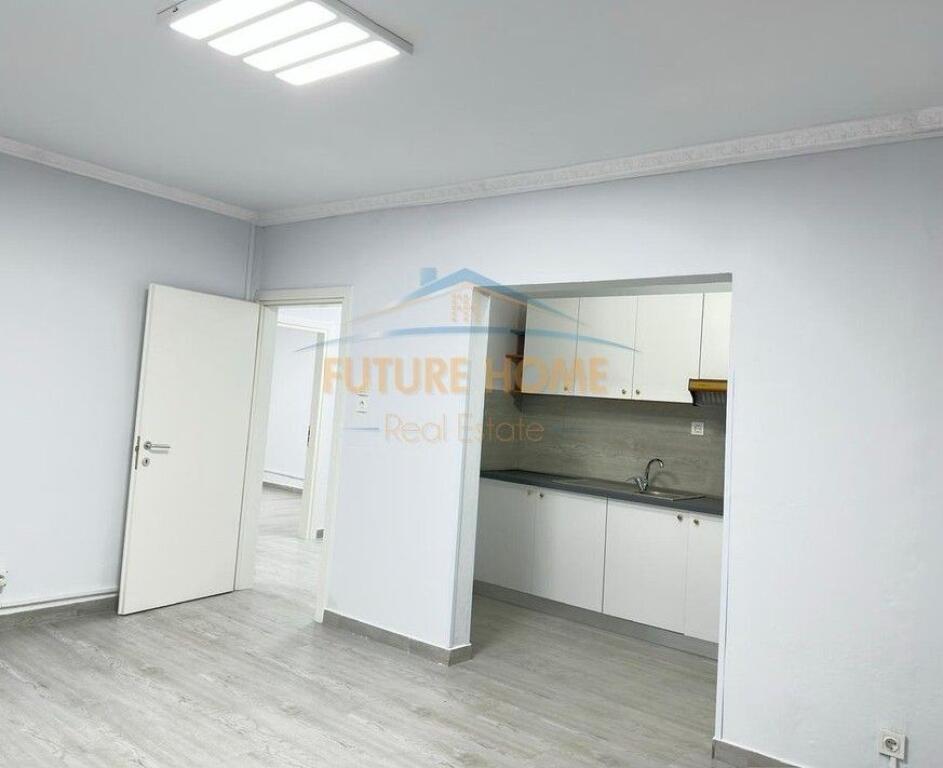 Qera, Ambient për Zyra, Bulevardi Gjergj Fishta