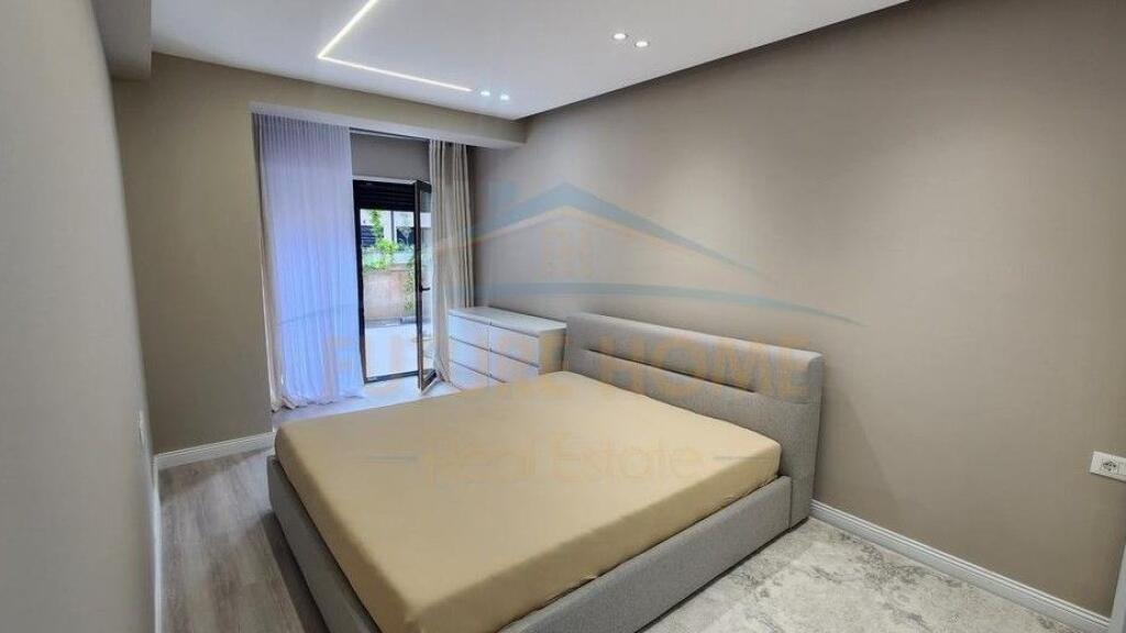 Qira, Apartament 1+1+Verandë, Kodra e Diellit 2