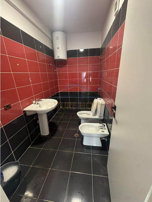 Shitet , Apartament 2+1+2 Vila L , Unaza e Re