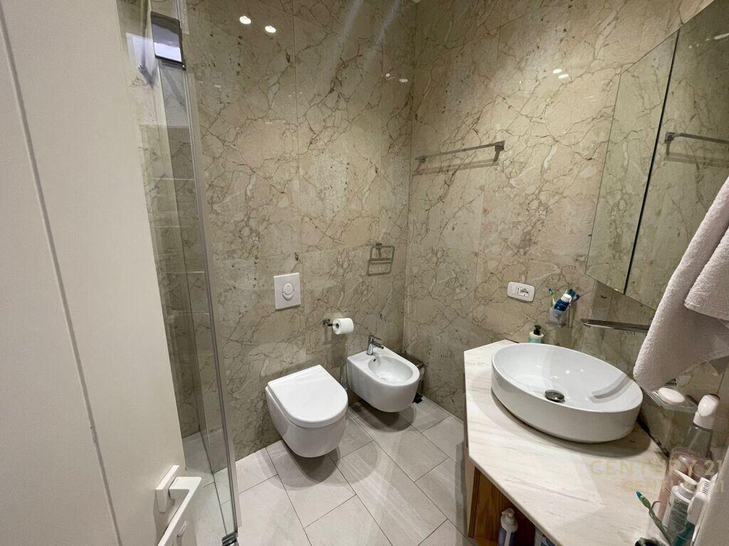 Apartment 3+1+2 for sale in Park Gate Residence, Elbasan Street