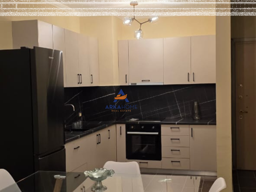 JEPET ME QERA APARTAMENT 2+1+3 BALLKONE "MISTO MAME " 50.000 LEKE