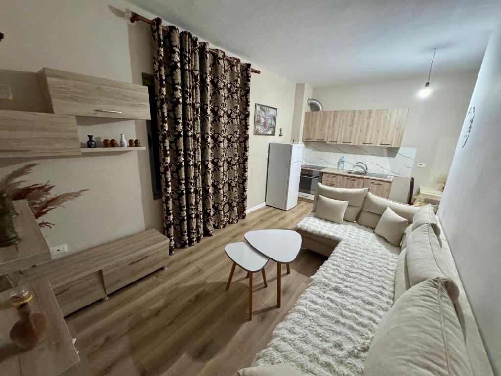 Apartment 1+1 for rent  Address: Fresk Near Tom doshit