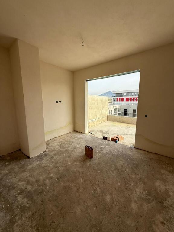 UNIVERS CITY, FOR SALE, APARTMENT 2+1+2+VERANDA