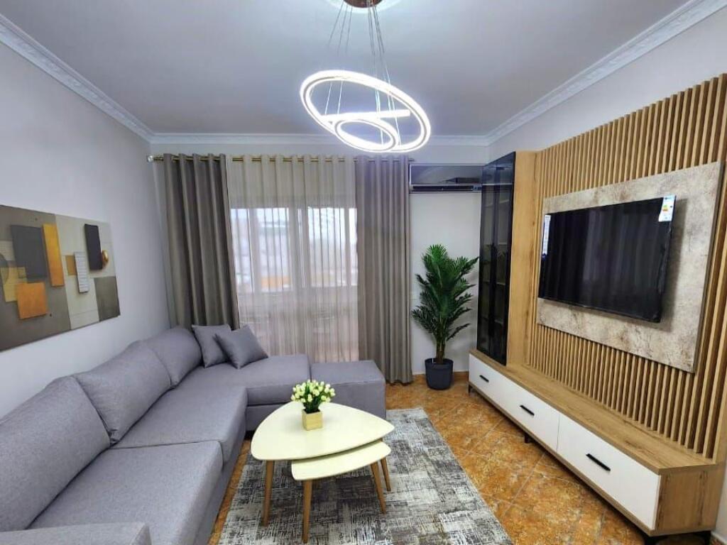 Apartament 2+1 në Kompleksin EKA – Plazh