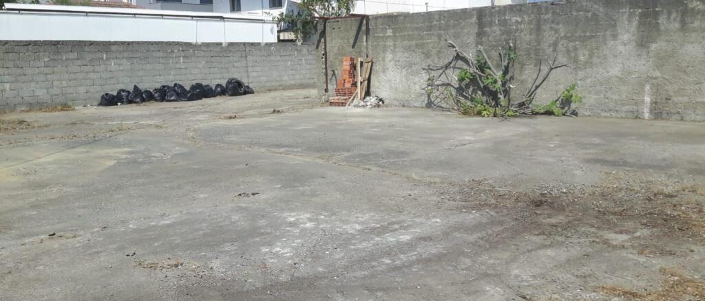 WAREHOUSE AND YARD FOR SALE, NEAR THE FORMER ZDRUKTHTARIA (old cemetery)
