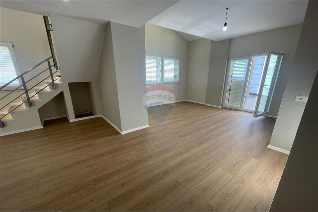 Apartment - For Sale - Thesari Street, Tirana(ID: 530361014-207)