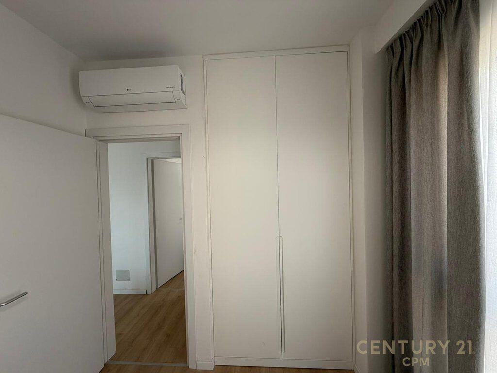 APARTMENT 2+1+PARKING SPACE NEAR THE NEW BAZAAR !