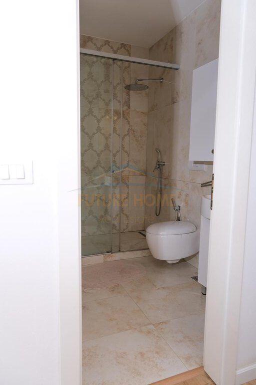 Rent, Apartment 3+1+2+2 Parking Spaces, Long Hill Tirane.