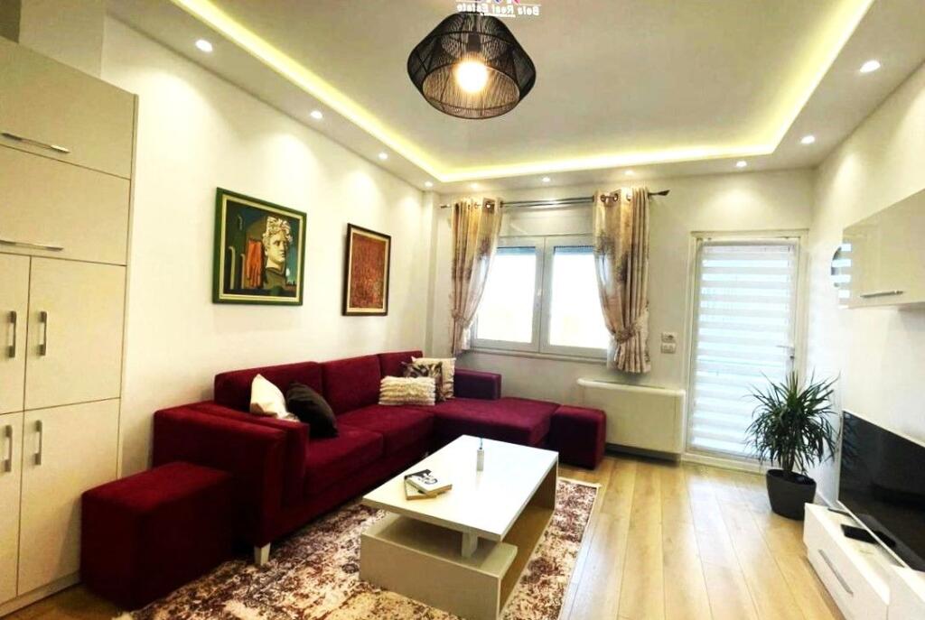 Apartment For Rent 2+1 Near the Zoo Garden (ID B2201664) Tirana