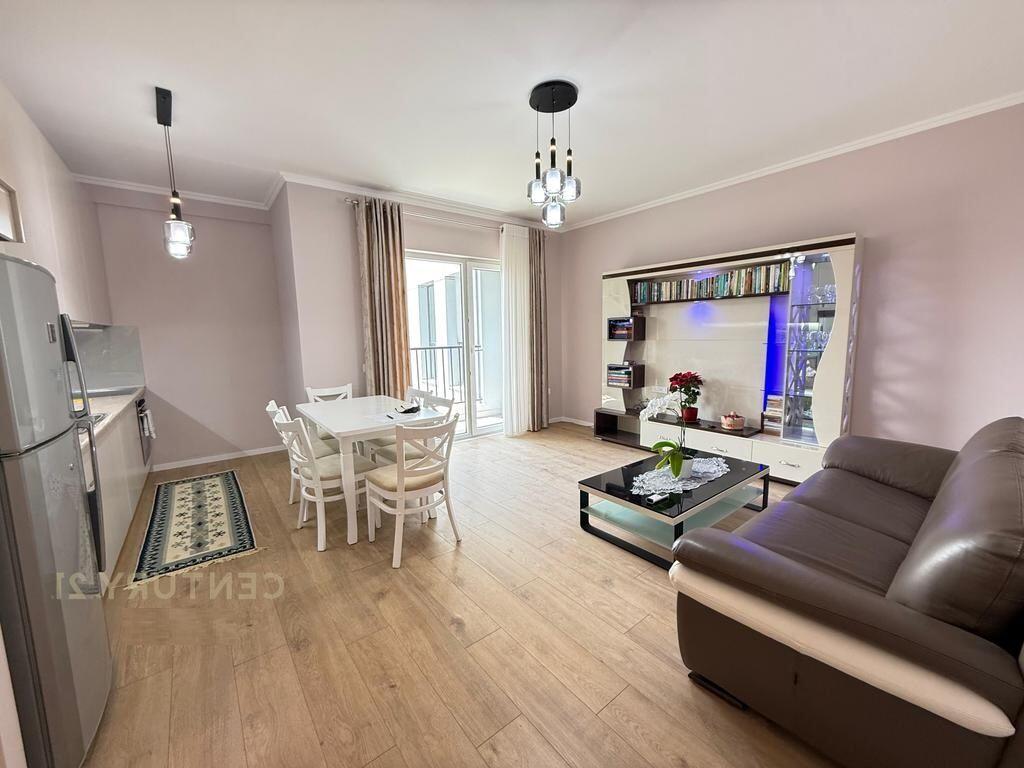 Apartament për qira 1+1 tek Frigoriferi/Siri Kodra!