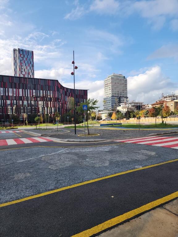 ✨ FOR RENT – Elite Office 🔷 166 m² OPEN SPACE | 📍Ambassador 3 Air Albania Stadium 🪙