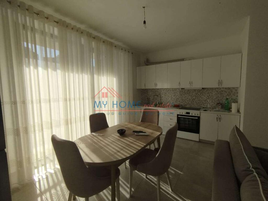 Apartament 2+1 me Qira Ish Fusha e Aviacionit Tirane