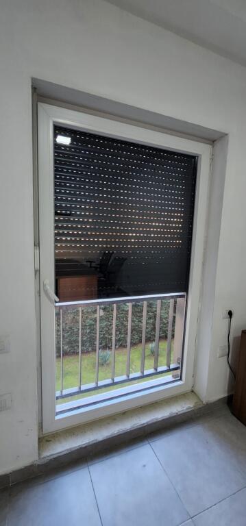 🟢 OKAZION - ZYRË E KOMPLETUAR ME QIRA (SHARED OFFICE)