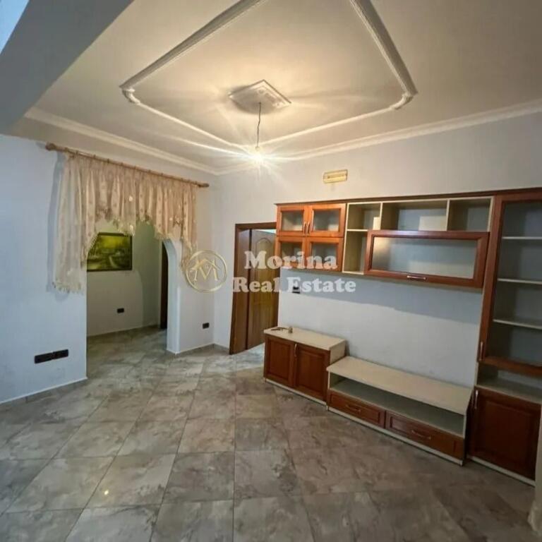 Qera | Vilë 2 + 1+2 | Kodra e Priftit pran UET | 550 €/muaj