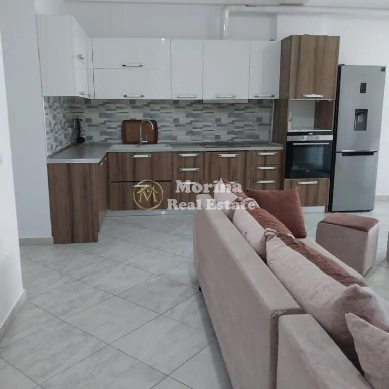 Qera | Apartament 2 + 1 | Fresku | 400 €/muaj