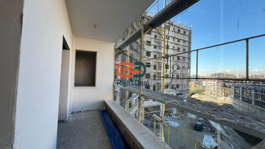 In Paskuqan, at British Residence, a 3+1+2 Apartment Perfect for Division into Two 1+1 Apartments is for Sale!!!