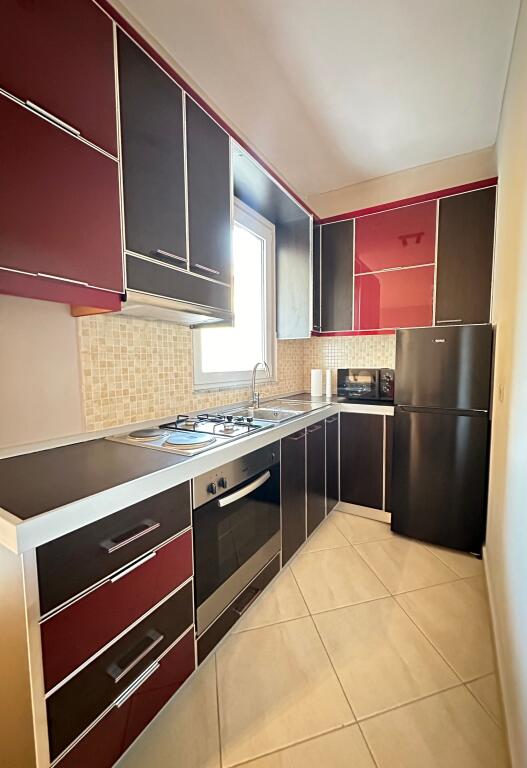 Apartament, Rrapo Hekali, Kodra e Diellit