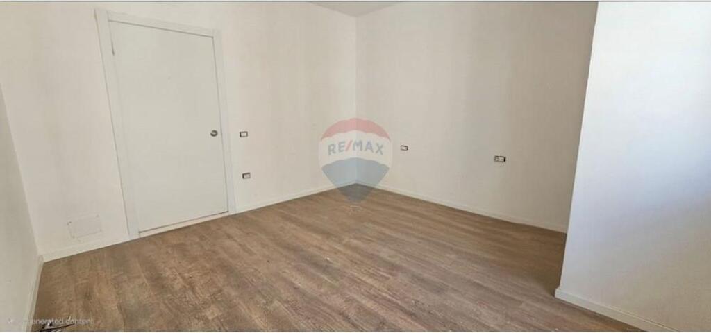 Apartament - Për Shitje - Rruga Dritan Hoxha, Tiranë(ID: 530201017-649)