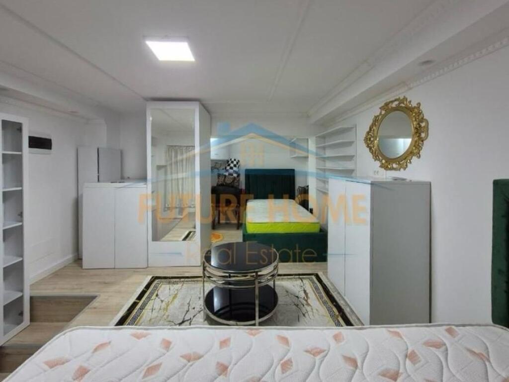 Rent – Apartment 1+1, Bllok, Tirana (Vaso Pasha Street)