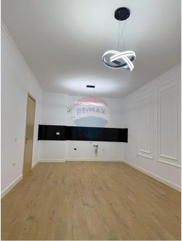 Apartament per shitje 2+1 ne Astir