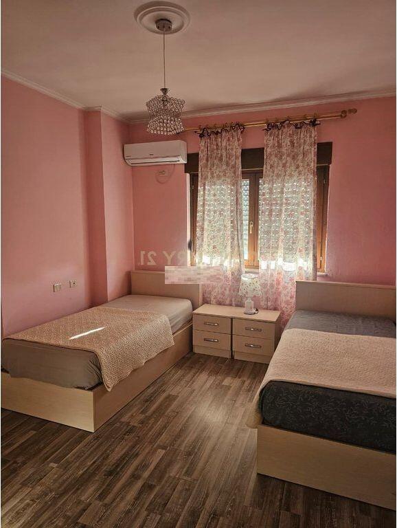 Apartment 3+1+2 for rent in the Center of Tirana!