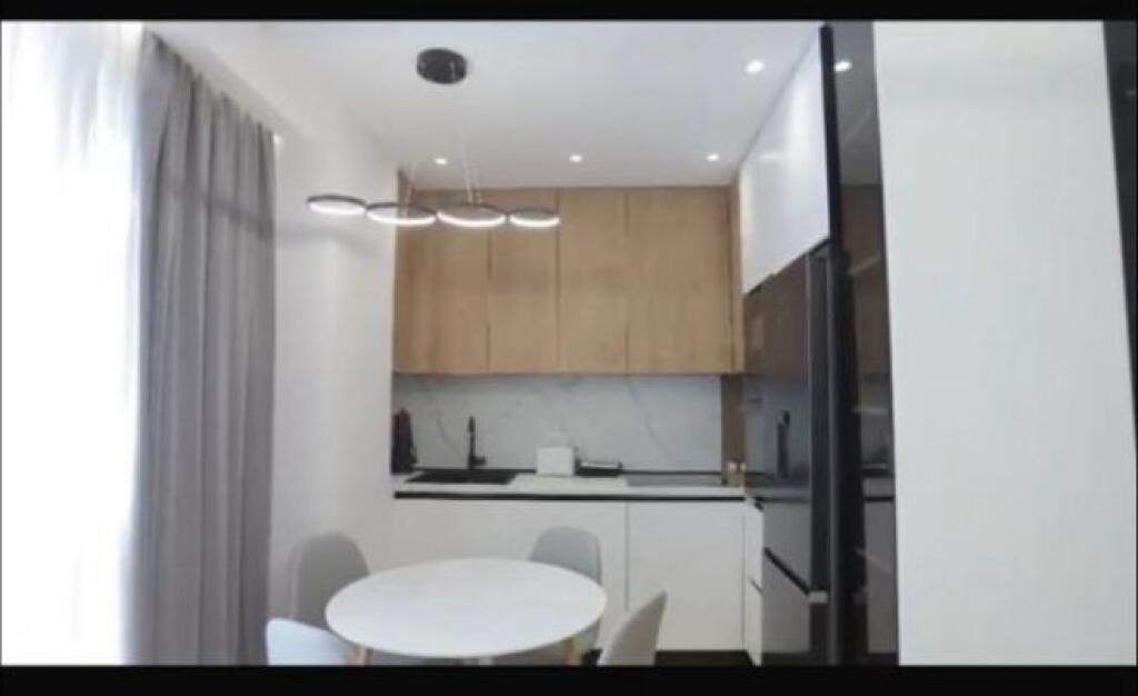 APARTAMENT ME QERA 1+1 ISH FUSHA AVIACIONIT 55.000 LEKE