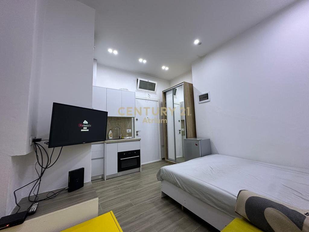 JEPET GARSIONERE ME QIRA MATERNITETI RI !