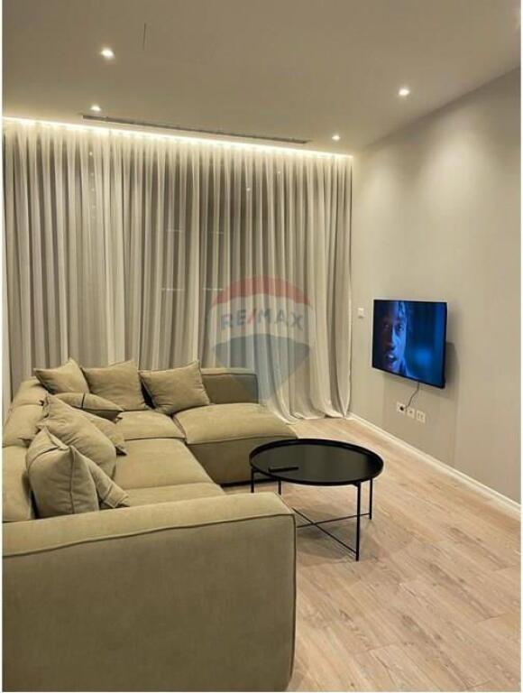 Apartament 1+1 per qira, Lake View