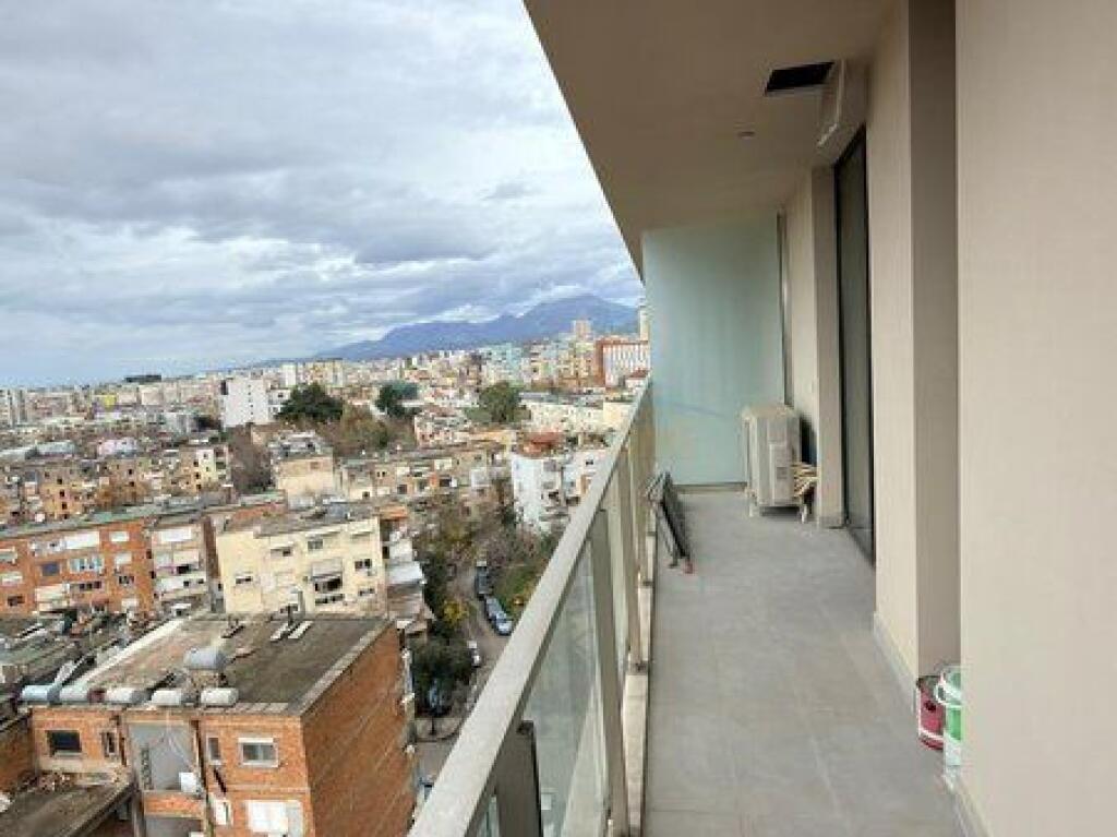 Qera,Apartament 2+1+Post Parkimi, Golden Tower, Mine Peza, Tiranë.