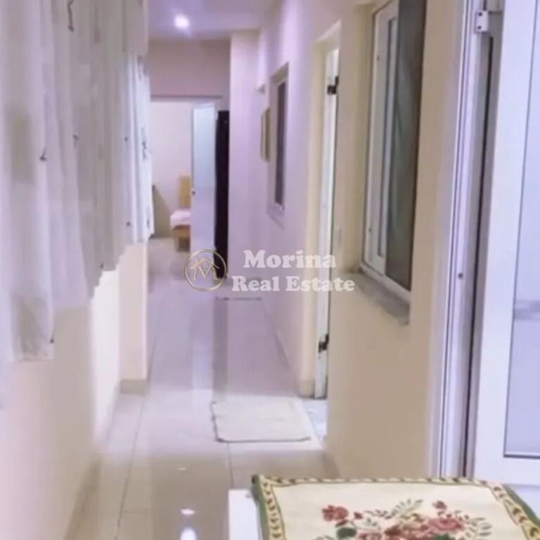 Qera | Shtëpi private 2 + 1 | Rruga Mine Peza | 600 €/muaj