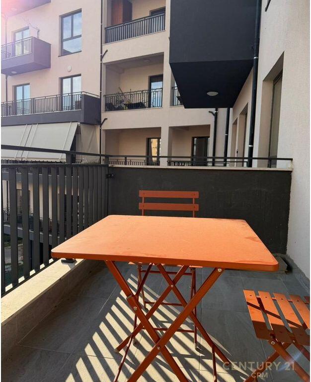 APARTMENT 2+1+PARKING SPACE NEAR THE NEW BAZAAR !